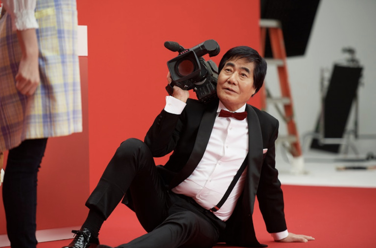 ជីវិត​របស់​កំពូល​អ្នក​ដឹក​នាំ​រឿង​ខាង​វិស័យ​ភាព​យន្ត​មនុស្សធំ​នៅ​ជប៉ុន