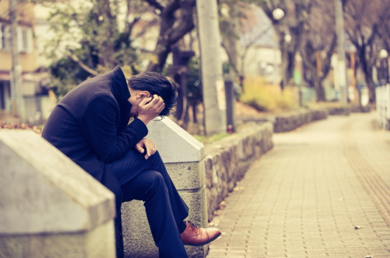 ហេតុ​អ្វី​បាន​ជា​បុរស​ជប៉ុន​មាន​ទំនោរ​ធ្វើ​អត្តឃាត?